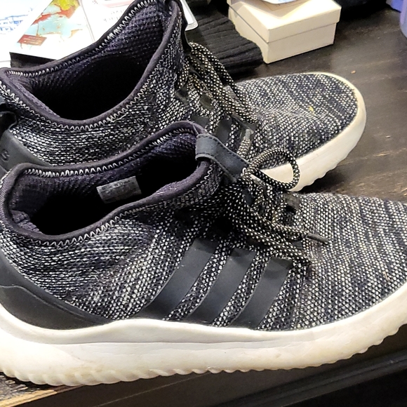 Adidas Sneakers - Picture 2 of 6